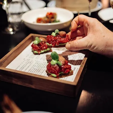 Provocateur Berlin, Part Of Sircle Collection