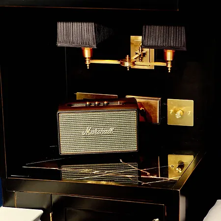 Provocateur Berlin, Part Of Sircle Collection Berlino