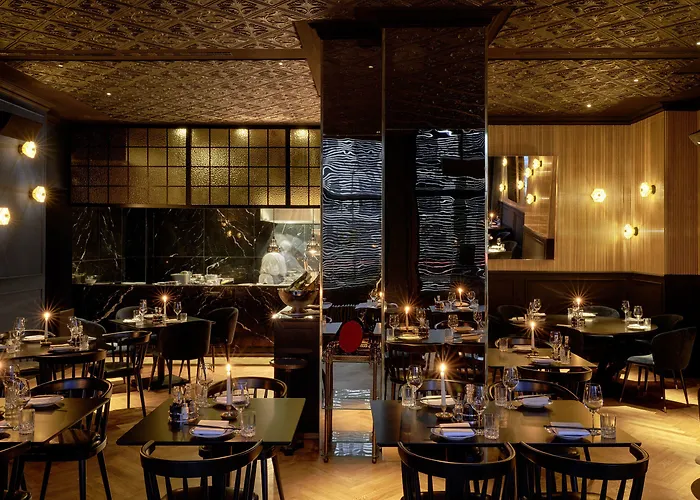 Provocateur Berlin, Part Of Sircle Collection برلين