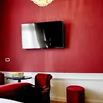 Provocateur Berlin, Part Of Sircle Collection