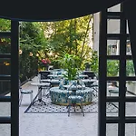 Provocateur Berlin, Part Of Sircle Collection