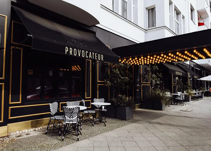 Provocateur Berlin, Part Of Sircle Collection 4*